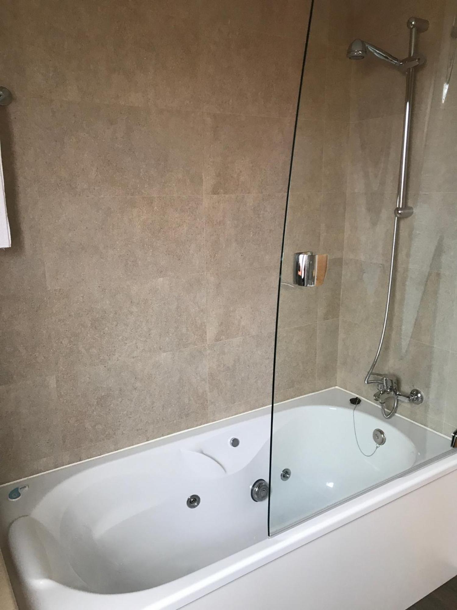 Hotel Mercedes Camargo Chambre photo