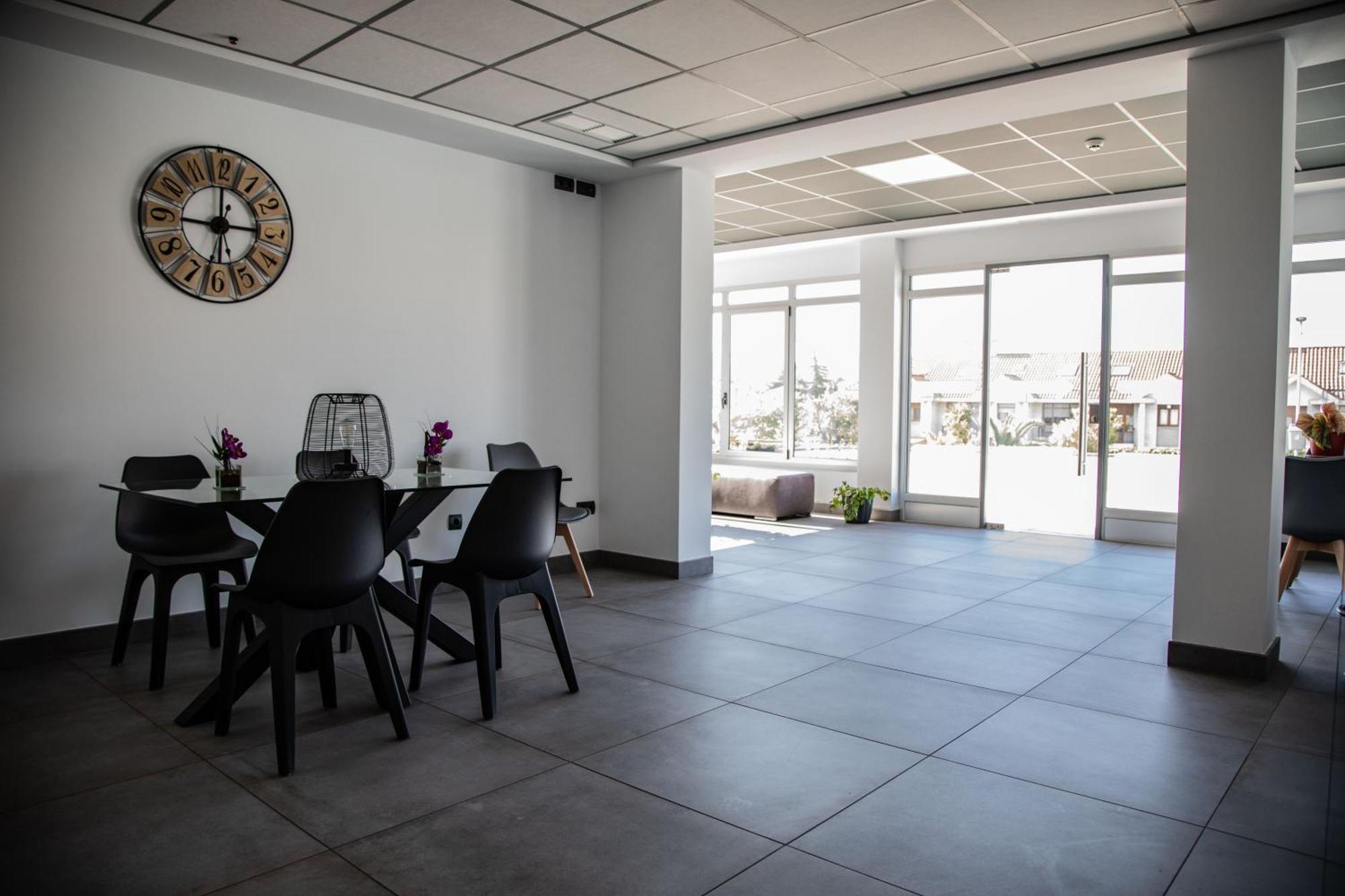 Hotel Mercedes Camargo Extérieur photo